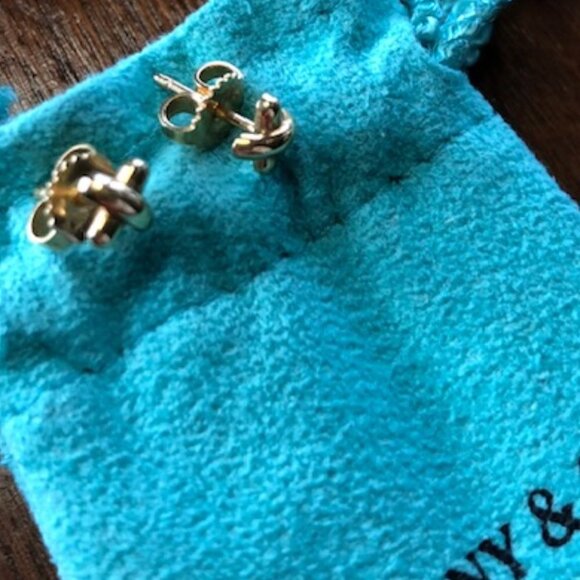TIFFANY & CO 18K Gold Vintage Signature X Earrings 1.3g RARE - Picture 12 of 14